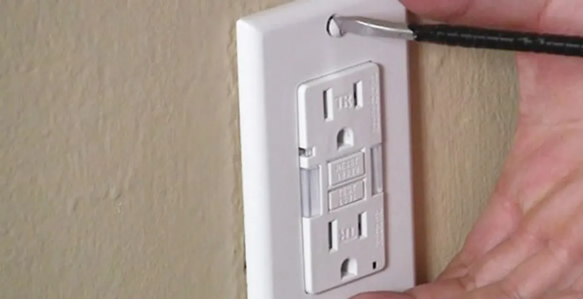 gfc outlets service securing and mounting ground fault circuit interrupter outlet by certified electricians in Boise, ID